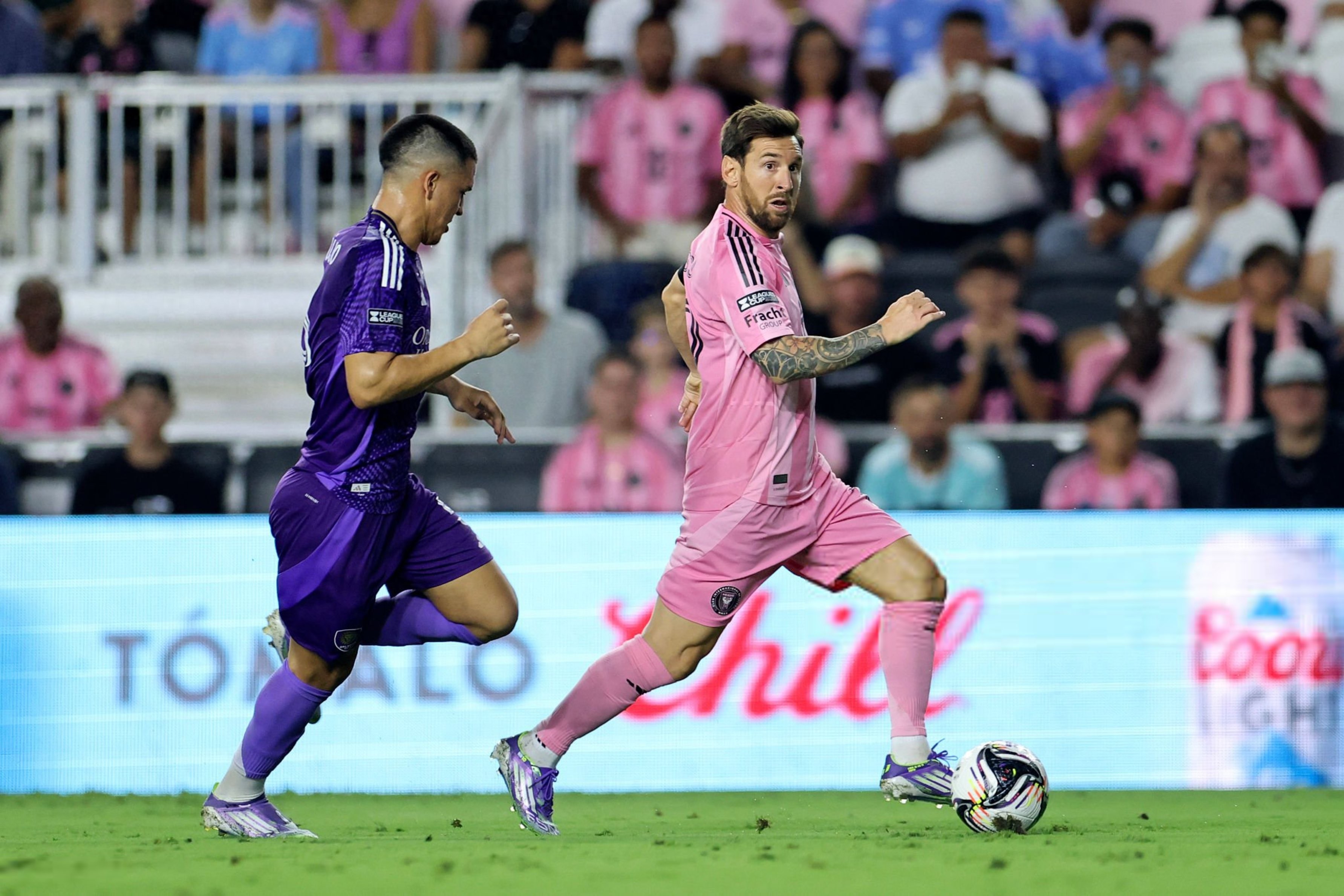 爱游戏官方入口-包含梅西上演绝杀，带领巴黎逆转晋级半决赛的词条