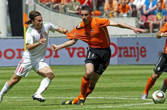 爱游戏体育官网-匈牙利球队大放异彩，实现国际比赛突破的简单介绍