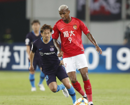 爱游戏在线-重庆力克恒大，主场取得关键胜利的简单介绍