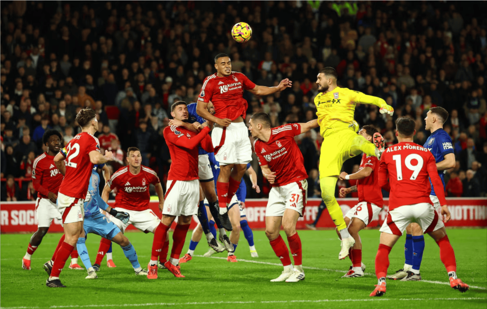 爱游戏大厅-包含欧洲国家队备战备至精彩继续上演的词条