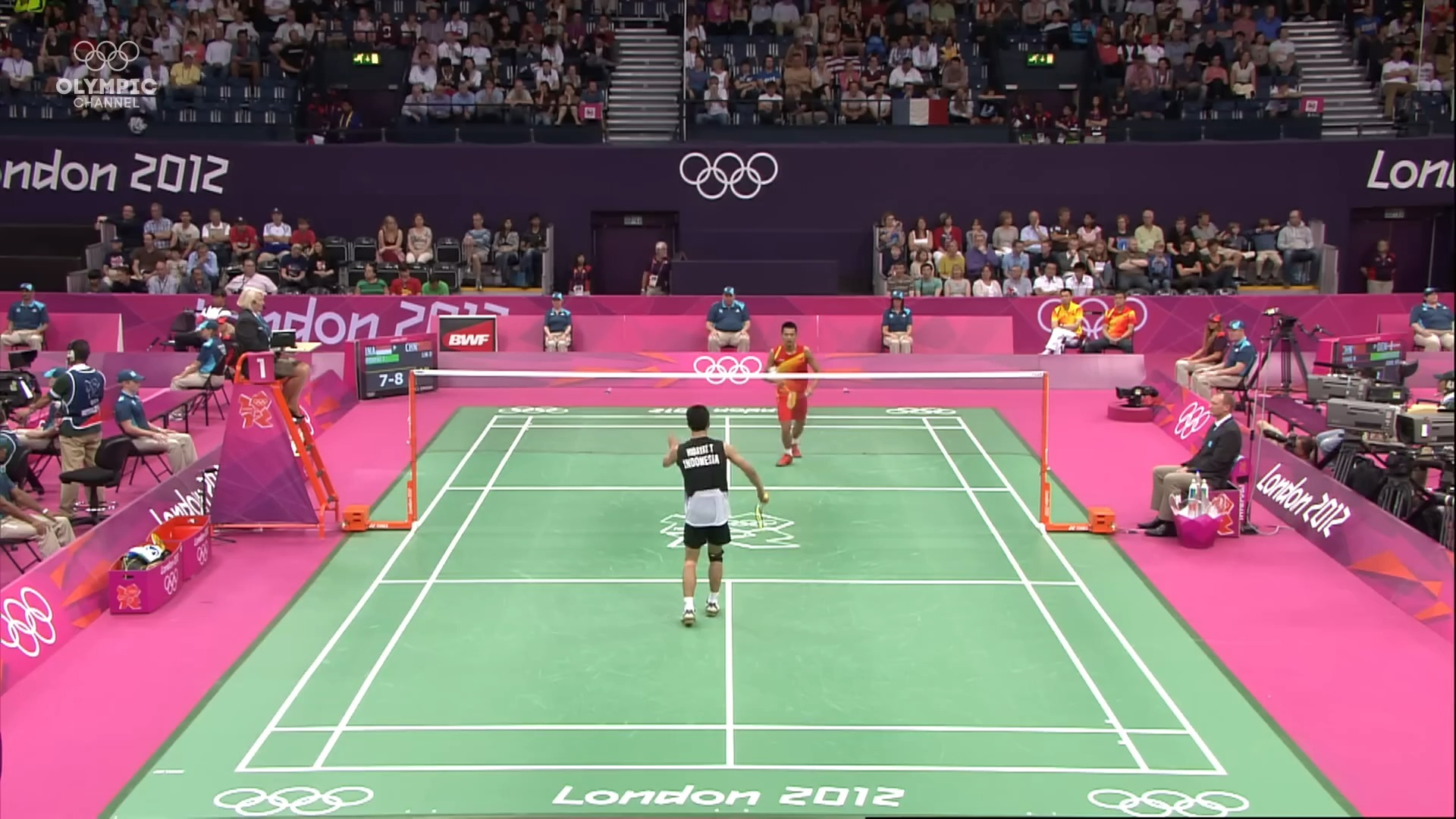 泰国羽毛球队强势中国羽毛球队，陶菲克绝境逆转的简单介绍